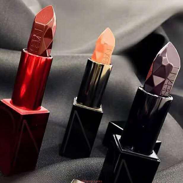 微信图片 20181021215027 - There are something about color test of Nars 2018 latest Christmas limited lipstick